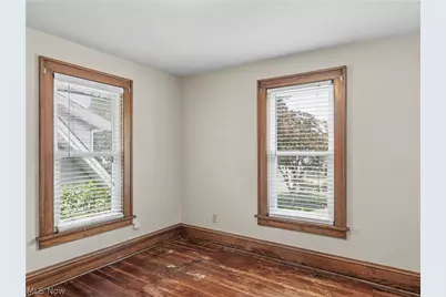 190 E Brookside Avenue, Akron, OH 44301 - Photo 21