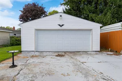 64 Kreiner Avenue, Akron, OH 44312 - Photo 31