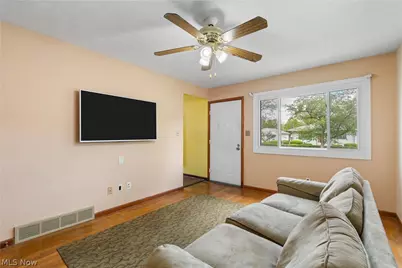 64 Kreiner Avenue, Akron, OH 44312 - Photo 5