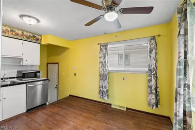 64 Kreiner Avenue, Akron, OH 44312 - Photo 13