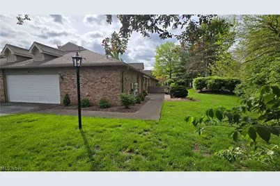 2708 Shakespeare Lane #2708, Avon, OH 44011 - Photo 1