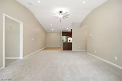 2708 Shakespeare Lane #2708, Avon, OH 44011 - Photo 7