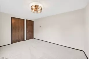 1724 Narragansett Blvd, Lorain, OH 44053 - Photo 15