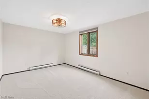 1724 Narragansett Blvd, Lorain, OH 44053 - Photo 13