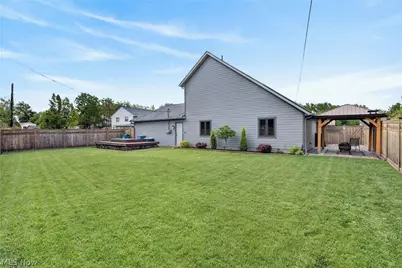 1724 Narragansett Boulevard, Lorain, OH 44053 - Photo 31