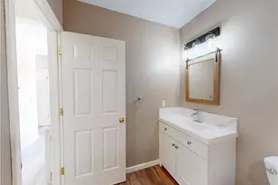 1461 Iroquois Ave, Mayfield Heights, OH 44124 - Photo 17