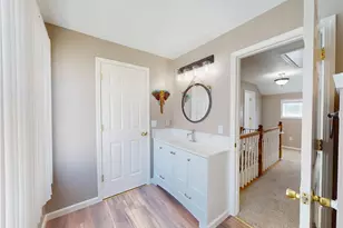 1461 Iroquois Ave, Mayfield Heights, OH 44124 - Photo 21