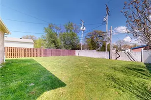 1461 Iroquois Ave, Mayfield Heights, OH 44124 - Photo 31