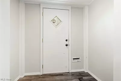 1646 Royal Avenue NE, Canton, OH 44705 - Photo 5