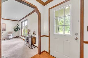4320 E Sprague Rd, Grandview Heights, OH 44147 - Photo 5