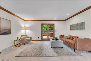 4320 E Sprague Rd, Grandview Heights, OH 44147 - Photo 9