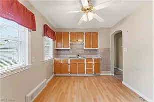 4180 W 57th St, Loveland, OH 44144 - Photo 5