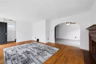 2764 Garfield Blvd, Lorain, OH 44052 - Photo 9