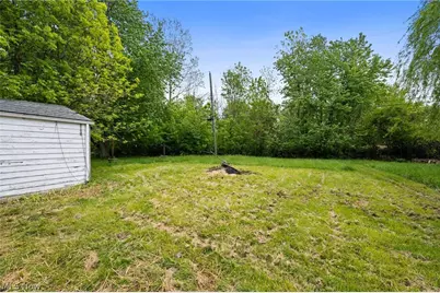 2764 Garfield Boulevard, Lorain, OH 44052 - Photo 29