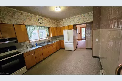 131 Sycamore Street, Adena, OH 43901 - Photo 17