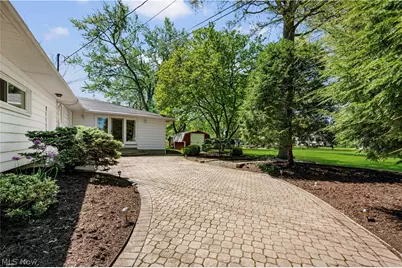 3720 Brookside Drive, Norton, OH 44203 - Photo 3
