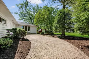 3720 Brookside Dr, Norton, OH 44203 - Photo 3