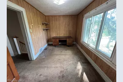 2464 4th Street, Cuyahoga Falls, OH 44221 - Photo 15