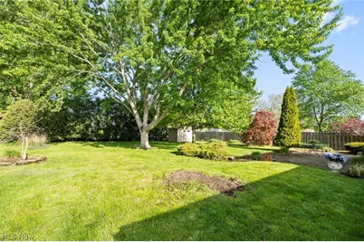 35671 Chesterfield Drive, North Ridgeville, OH 44039 - Photo 37