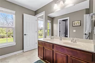 2886 Parnham Dr, Medina, OH 44256 - Photo 25