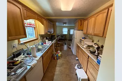 1516 22nd Street NE, Canton, OH 44714 - Photo 5