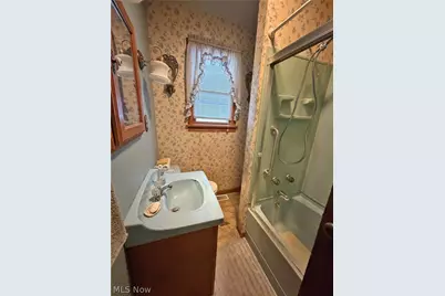 1516 22nd Street NE, Canton, OH 44714 - Photo 7