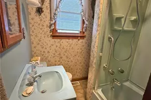 1516 22nd St NE, Canton, OH 44714 - Photo 7