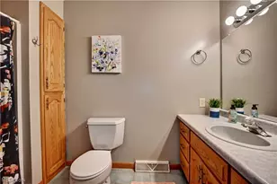 33722 Goodrich Dr, Piedmont, OH 43983 - Photo 27