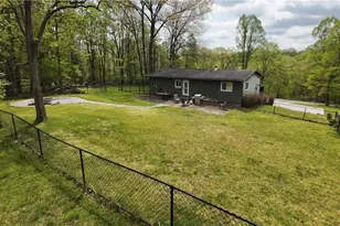2065 W Buckhorn Dr, Millersburg, OH 44654 - Photo 9