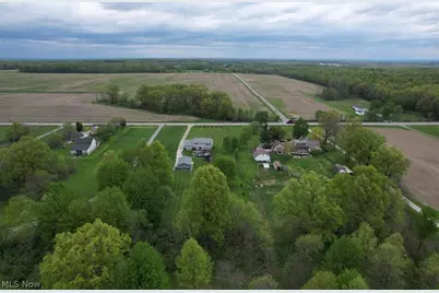 12555 Akron Canfield Road, North Jackson, OH 44451 - Photo 3