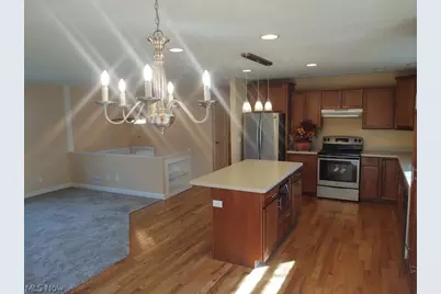 440 Barrenwood Drive, Wadsworth, OH 44281 - Photo 7