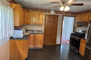 1126 Jennings Ave, East Liverpool, OH 43920 - Photo 7