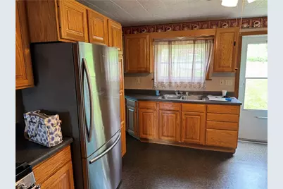 1126 Jennings Avenue, East Liverpool, OH 43920 - Photo 9