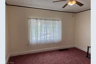 1126 Jennings Avenue, East Liverpool, OH 43920 - Photo 11