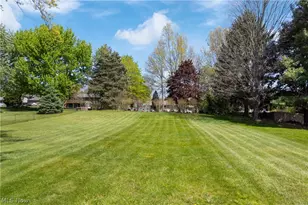 11074 Sagebrush Ave NE, Uniontown, OH 44685 - Photo 7