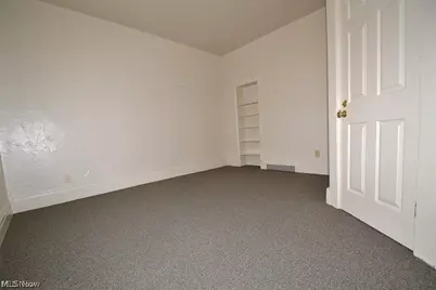 450 Allyn Street, Akron, OH 44304 - Photo 5