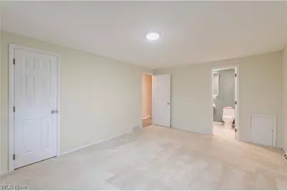 33170 Ledge Hill Drive, Solon, OH 44139 - Photo 13
