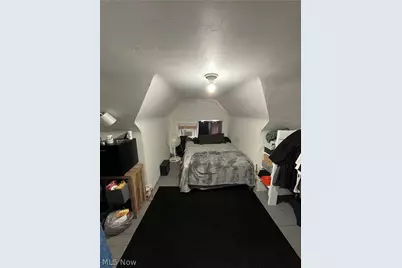 10405 Olivet Avenue, Loveland, OH 44103 - Photo 11