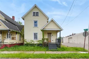 700 8th St NE, Canton, OH 44704 - Photo 1