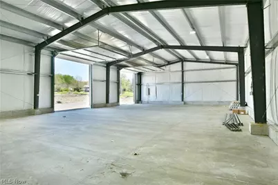 3218 State Route 5, Cortland, OH 44410 - Photo 15