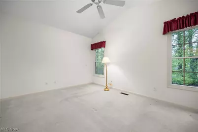 33888 Maple Ridge Boulevard, Avon, OH 44011 - Photo 31