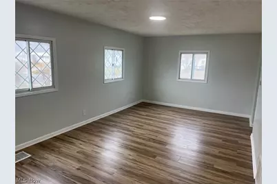 4061 Gregus Avenue, Lorain, OH 44055 - Photo 13
