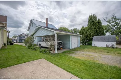 77 4th Street NE, Carrollton, OH 44615 - Photo 5