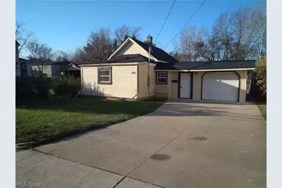 2450 Vestal Road, Youngstown, OH 44509 - Photo 1