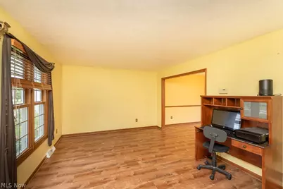 595 Montgomery Drive, Brunswick, OH 44212 - Photo 3