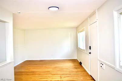 21506 Kenyon Street, Maple Heights, OH 44137 - Photo 7