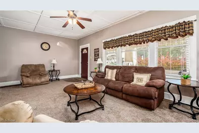 401 N 9th Street, Cambridge, OH 43725 - Photo 5