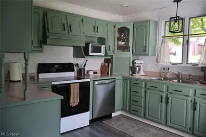 118 2nd Avenue NW, Beach City, OH 44608 - Photo 11