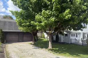 118 2nd Ave NW, Beach City, OH 44608 - Photo 5