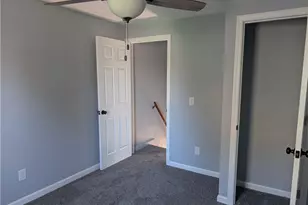 909 E 16th St, Ashtabula, OH 44004 - Photo 11